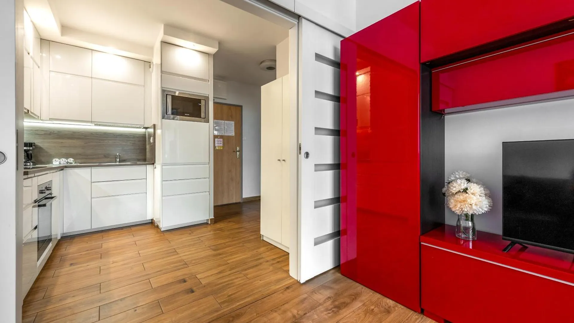 Apartment Blue Pearl 2 Rooms Down Town 4 Persons Balcony Free Parking Krakow