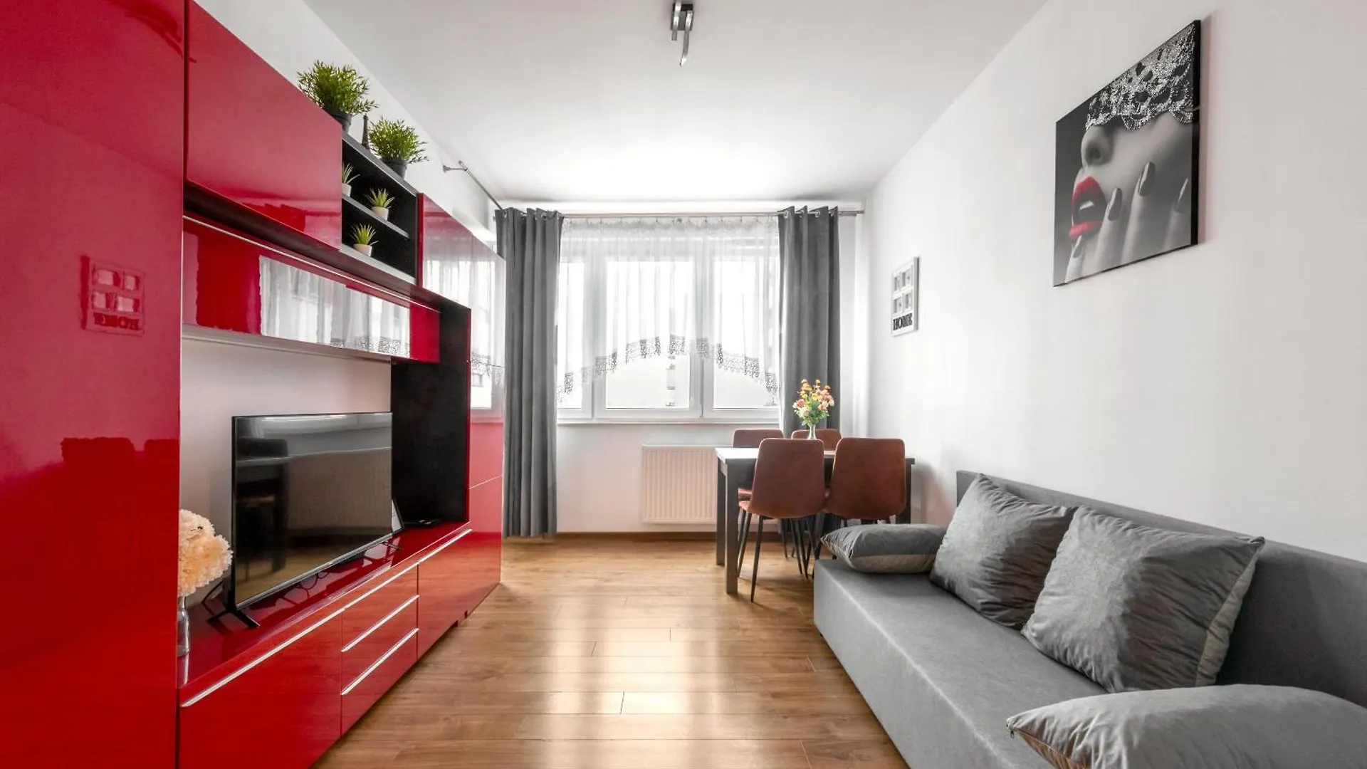 Apartment Blue Pearl 2 Rooms Down Town 4 Persons Balcony Free Parking Krakow