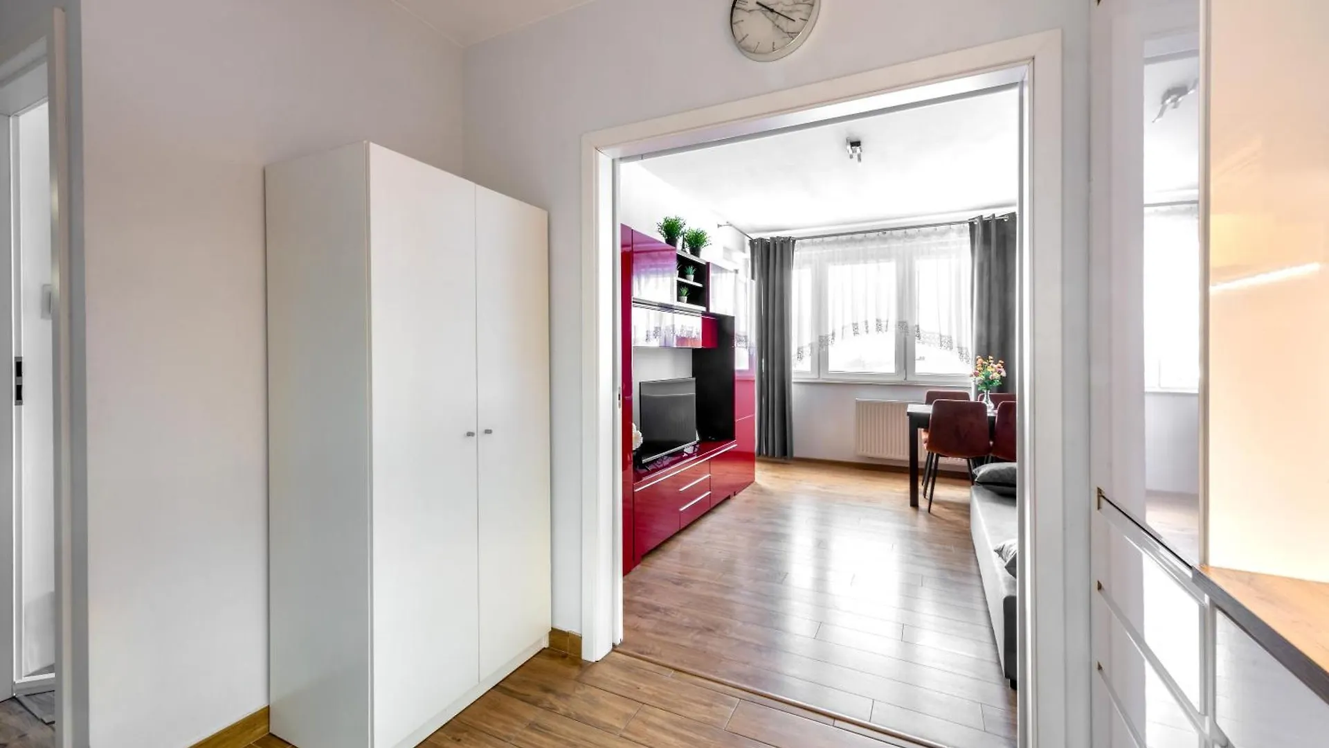 Apartment Blue Pearl 2 Rooms Down Town 4 Persons Balcony Free Parking Krakow Poland